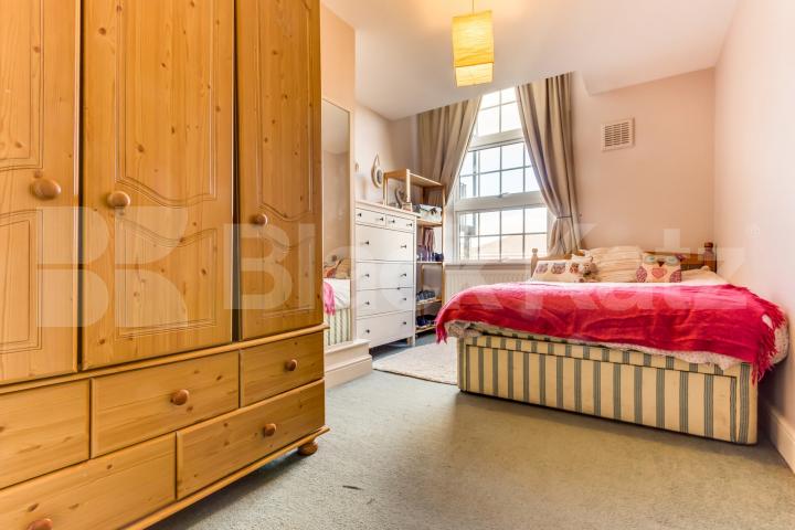 Available from 8th September / Private Parking Brook Road, Chartwell Court, NW2,  Chartwell Court