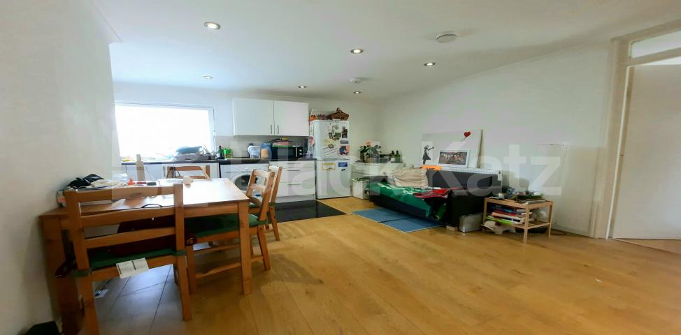 			LET , 2 Bedroom, 1 bath, 1 reception Ground Floor Maisonette			 Tisdal Place, Elephant and Castle