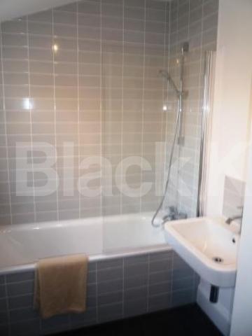 			NEW INSTRUCTION!, 4 Bedroom, 1 bath, 1 reception House			 Truro Road, Bounds Green