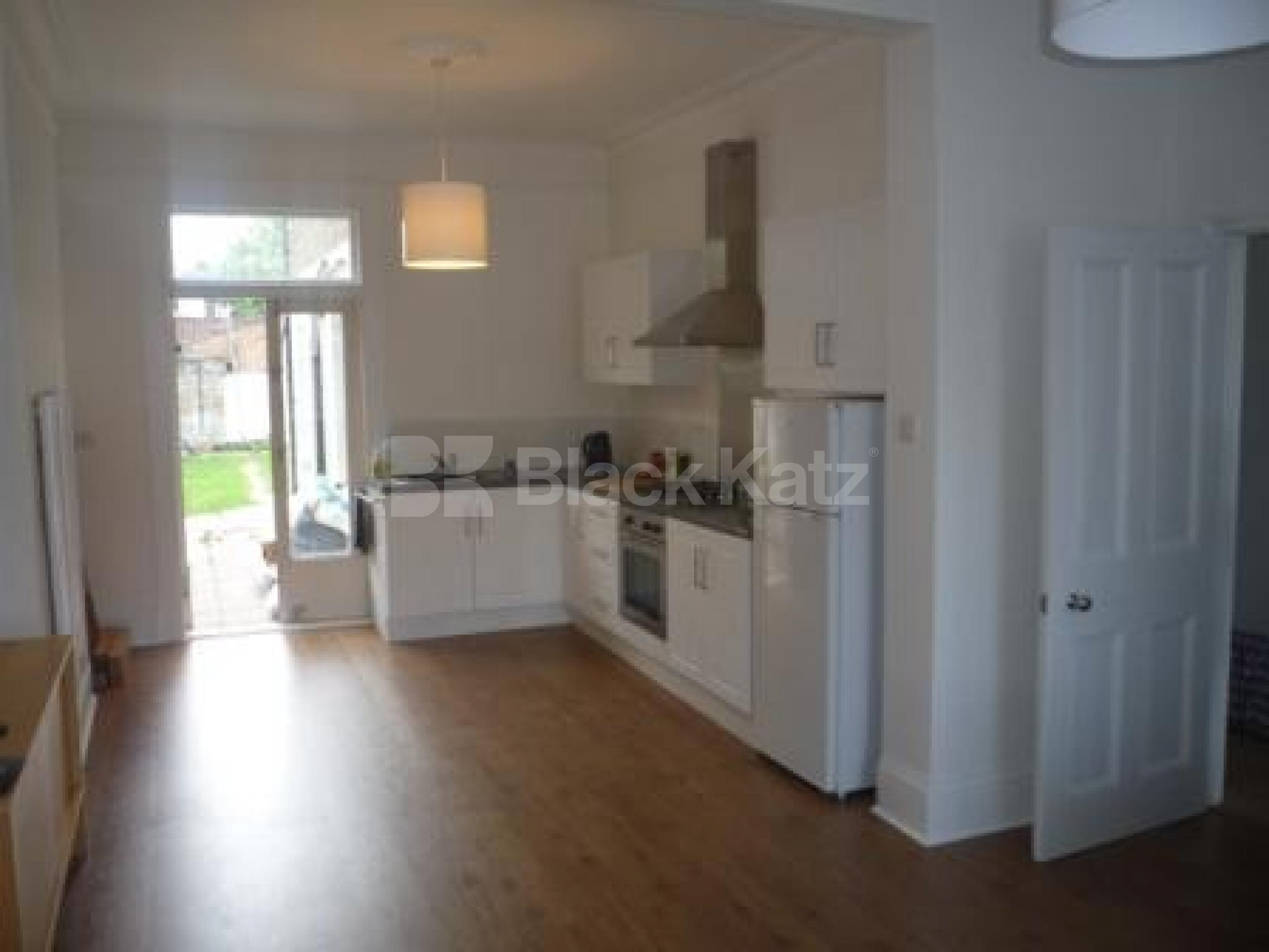 			NEW INSTRUCTION!, 4 Bedroom, 1 bath, 1 reception House			 Truro Road, Bounds Green N22