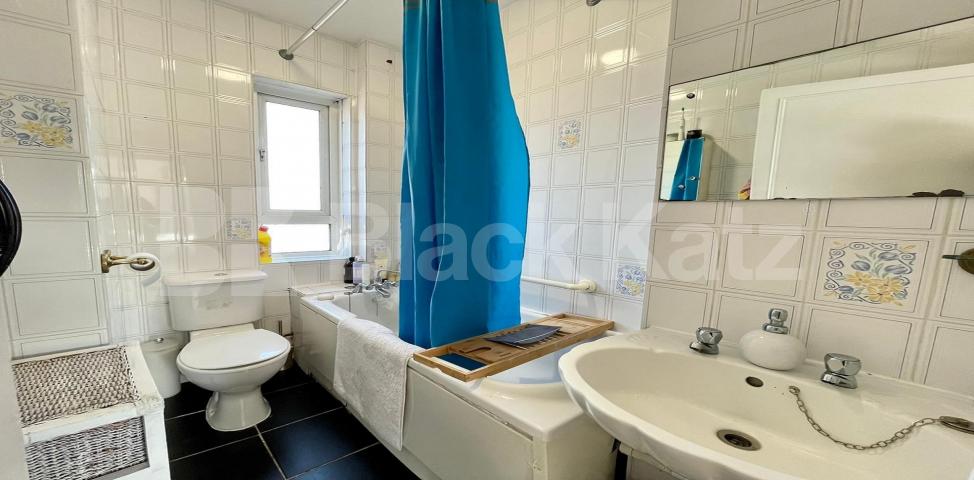 			LET, 2 Bedroom, 1 bath, 1 reception Maisonette			 Tanner Street , London Bridge