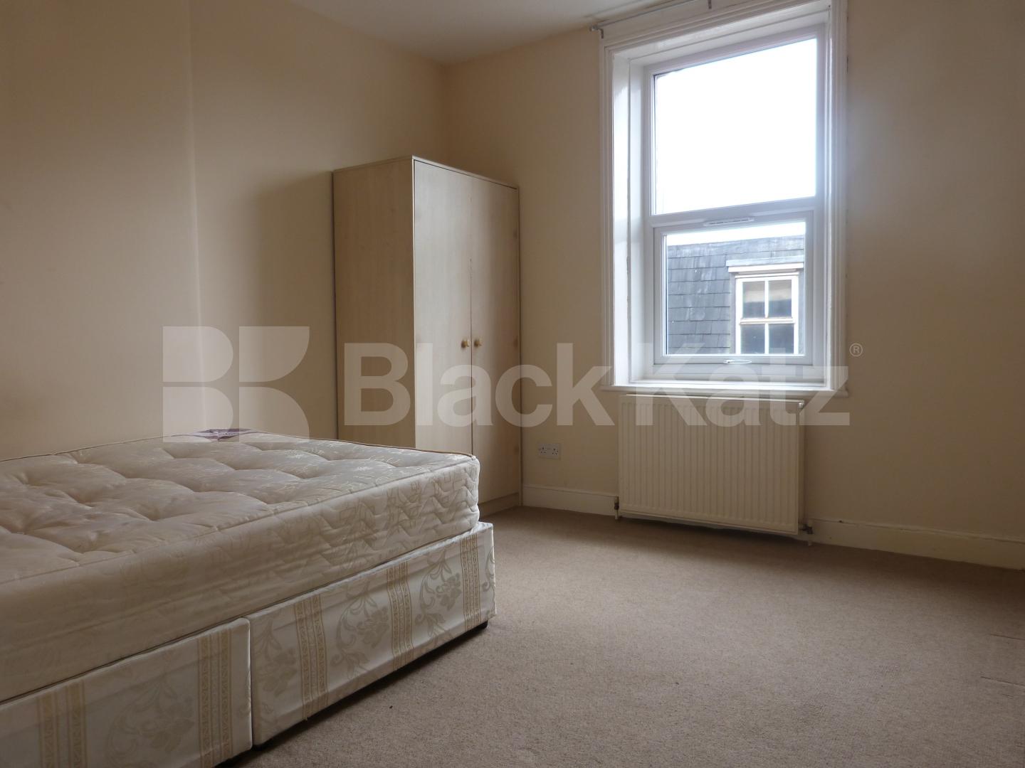 			2 Bedroom, 1 bath, 1 reception Flat			 Tottenham Lane, Crouch End