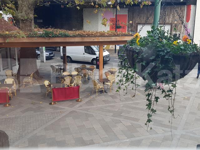 			NEW INSTRUCTION, 4 Bedroom, 1 bath, 1 reception Maisonette			 Flat Iron Square.Union Street, London Bridge