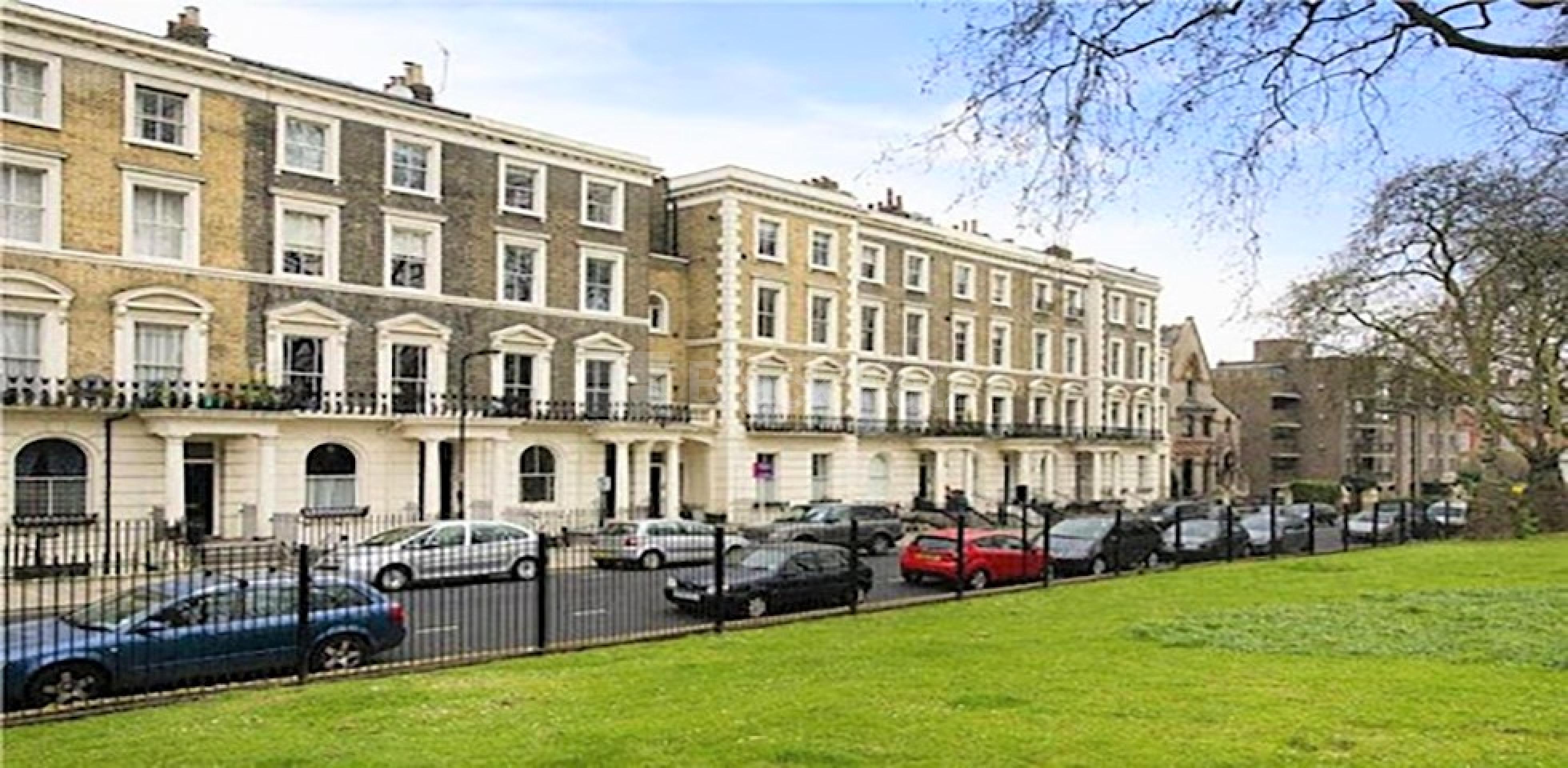 Located within minutes to UCL this fantastic modern studio is a must see! Oakley Square, Camden / Euston NW1