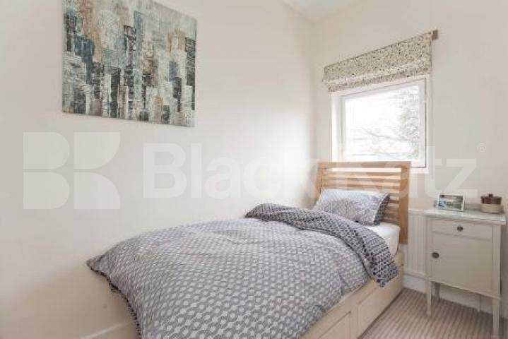 			Unique Cottage in Central Crouch End, 2 Bedroom, 1 bath, 1 reception House			 Topsfield Cottages, Crouch End