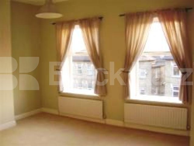 			1 Bedroom, 1 bath, 1 reception Flat			 Stroud Green Road, Stroud Green