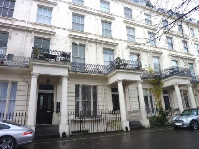 			2 Bedroom, 1 bath, 1 reception Flat			 Clifton Gardens, MAIDA VALE