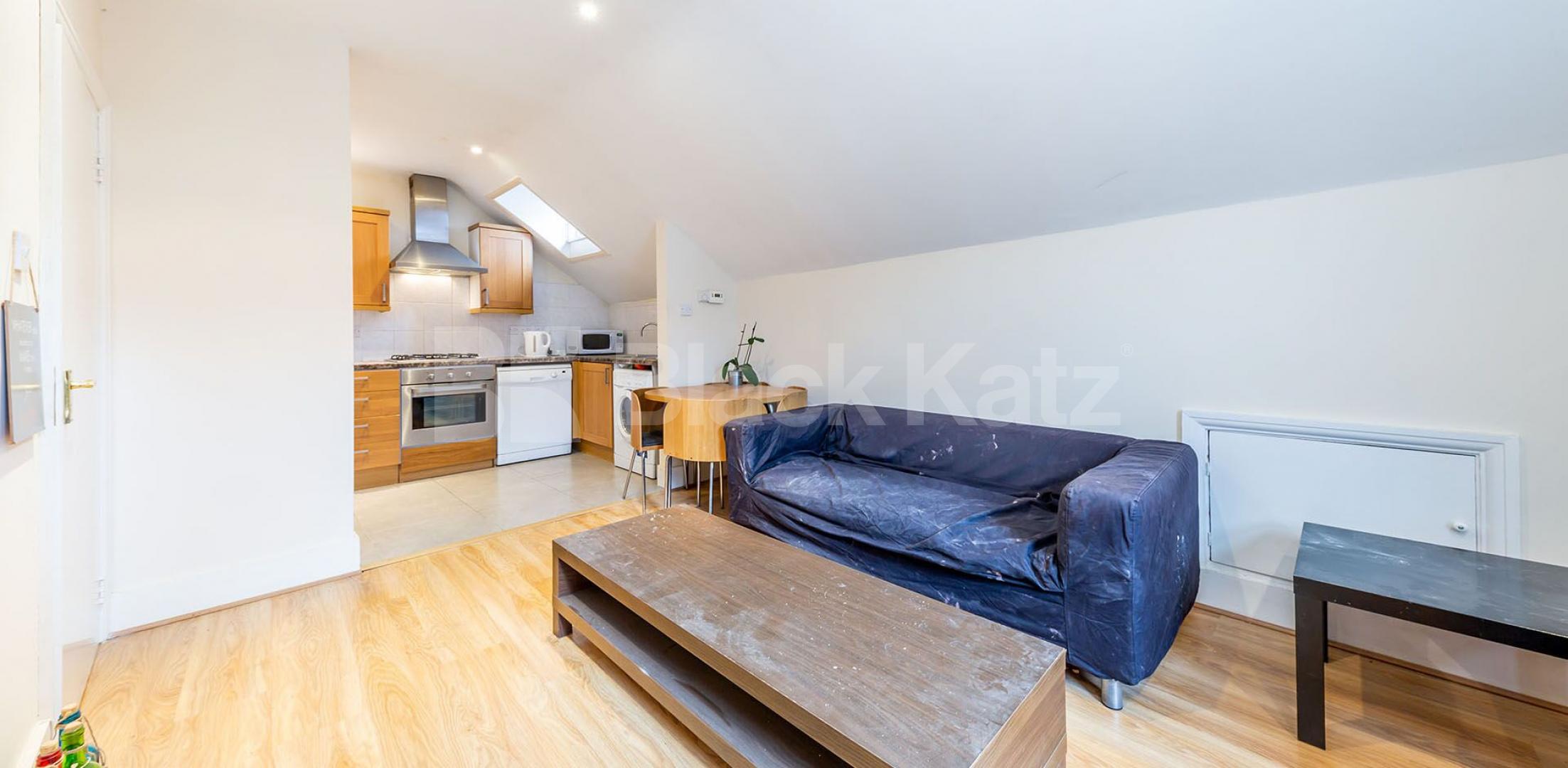 			3 Bedroom, 1 bath, 1 reception Flat			 Muswell Avenue, Muswell Hill