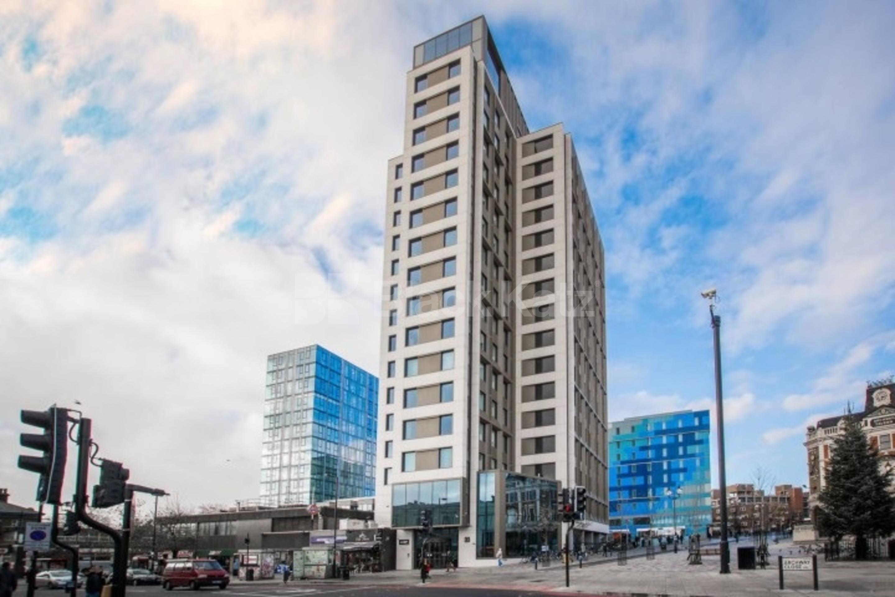 2 bedroom in the iconic Vantage point building in Archway  Junction Road, Archway N19