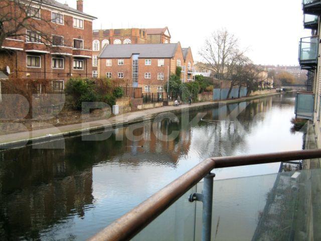 			Rarely Available!!!, 2 Bedroom, 1 bath, 1 reception Apartment			 Ice Wharf, New Wharf Road, Kings Cross
