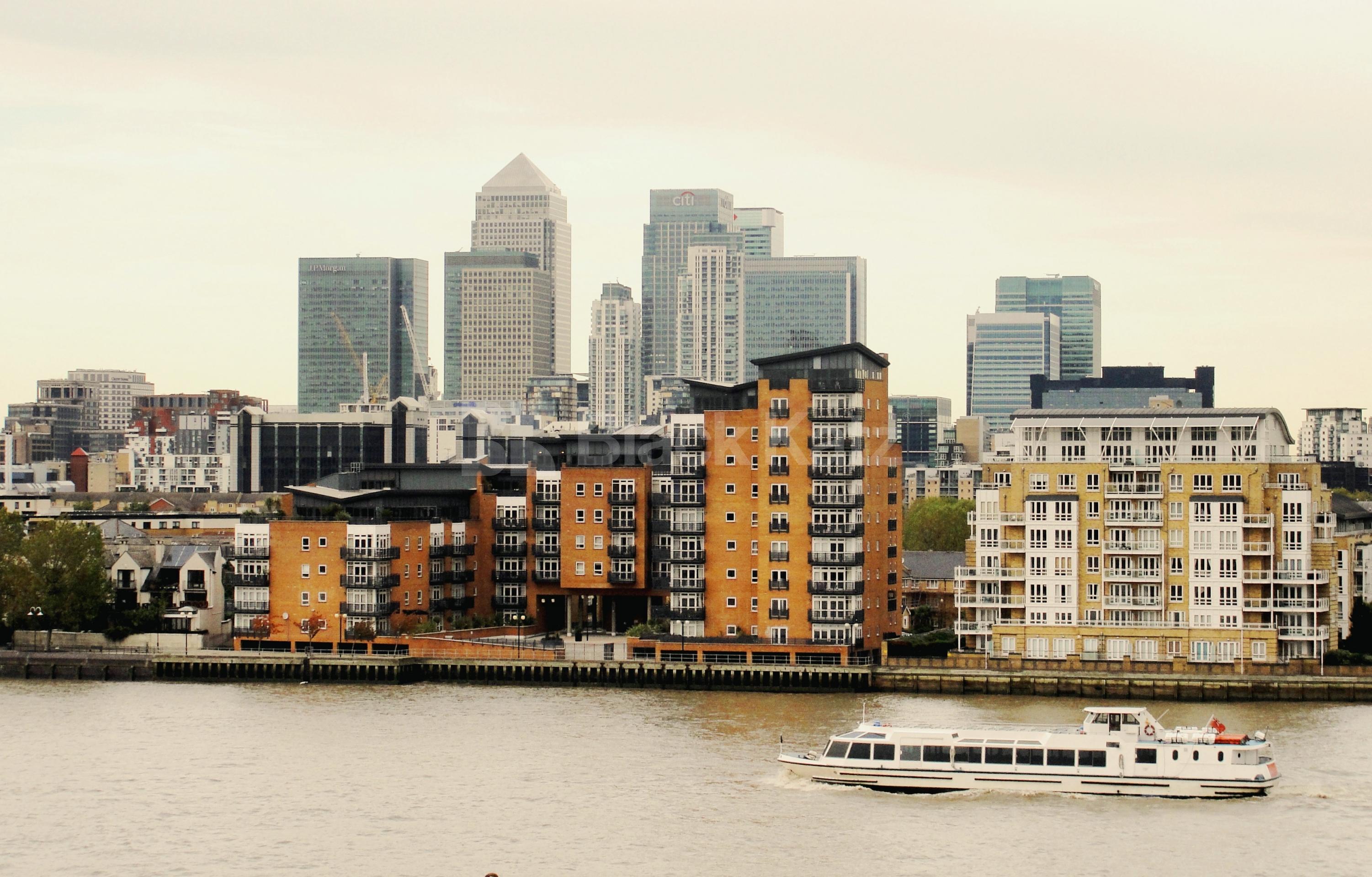 			LET, 2 Bedroom, 1 bath, 1 reception Apartment			 Beacon Point,Dowells Street, Greenwich SE10