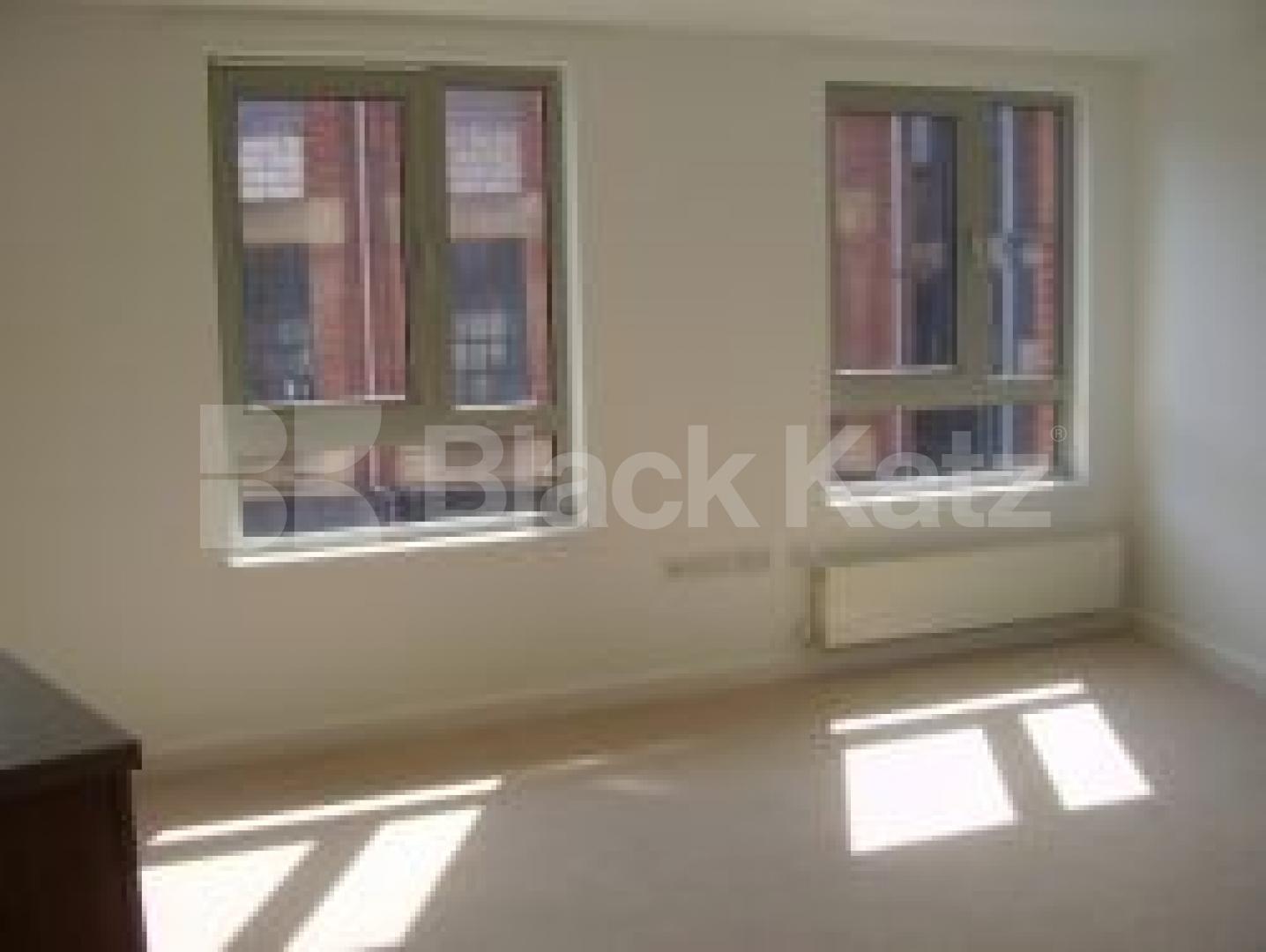 			1 Bedroom, 1 bath, 1 reception Flat			 Eden Grove, HOLLOWAY N7