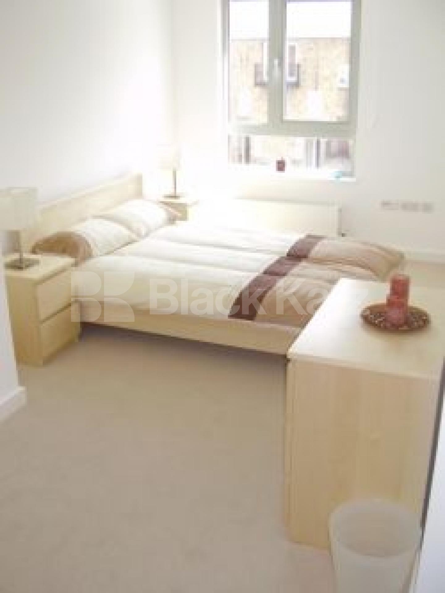			2 Bedroom, 1 bath, 1 reception Flat			 Eden Grove, HOLLOWAY ROAD.SEVEN SISTERS N7 N7