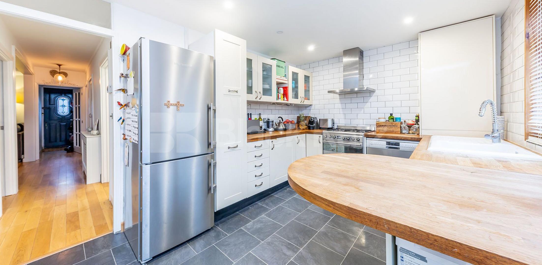 			3-4 MONTH SHORT LET, 2 Bedroom, 1 bath, 1 reception Ground Floor Flat			 Hermiston Avenue, Crouch End / Hornsey