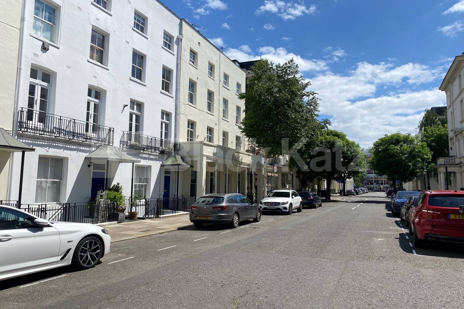 Duplex apartment & offering 1313 Sq. Ft of living & entertaining space Winchester Street , Pimlico