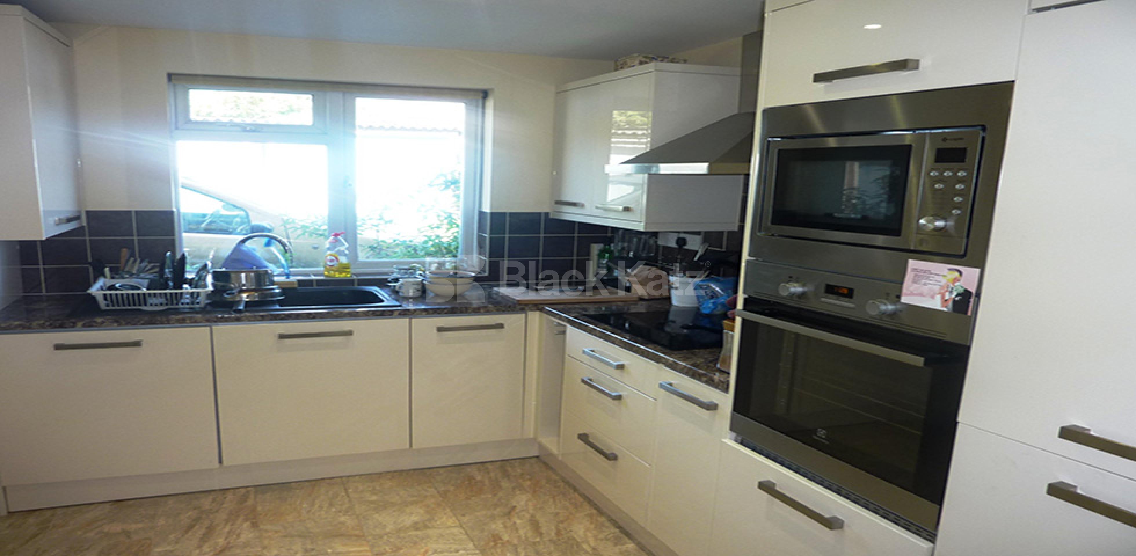 			1 Bedroom, 1 bath, 1 reception Flat			 Ward Road, Tufnell park N19