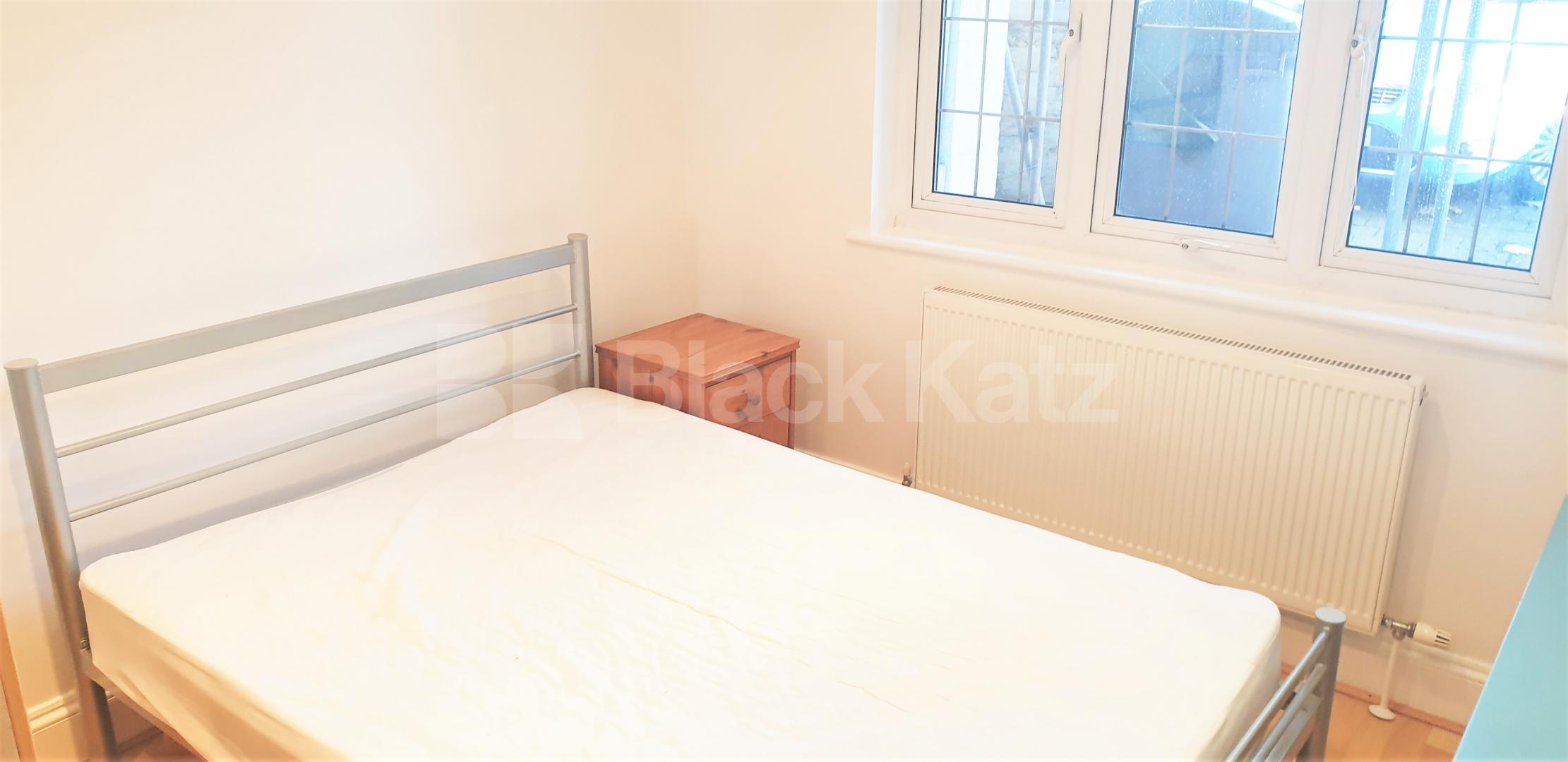 Exquisite 2 Bedroom Flat in Finchley Road NW11