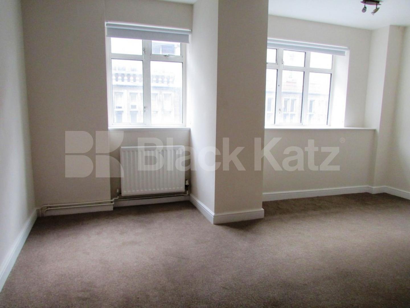 			NEW INSTRUCTION!, 2 Bedroom, 1 bath, 1 reception Flat			 Euston Road, EUSTON
