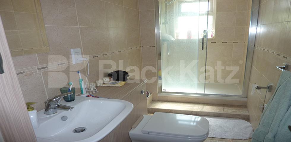 			1 Bedroom, 1 bath, 1 reception Flat			 Ward Road  , Tufnell park 