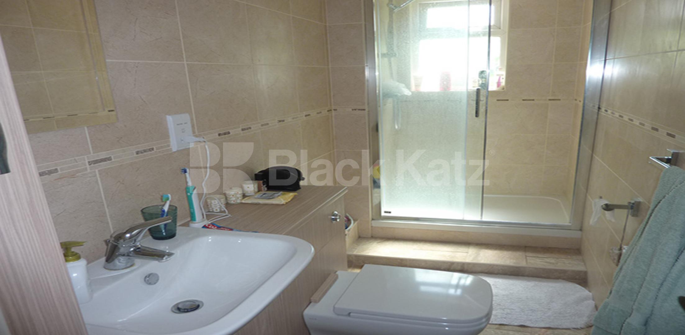 			1 Bedroom, 1 bath, 1 reception Flat			 Ward Road, Tufnell park