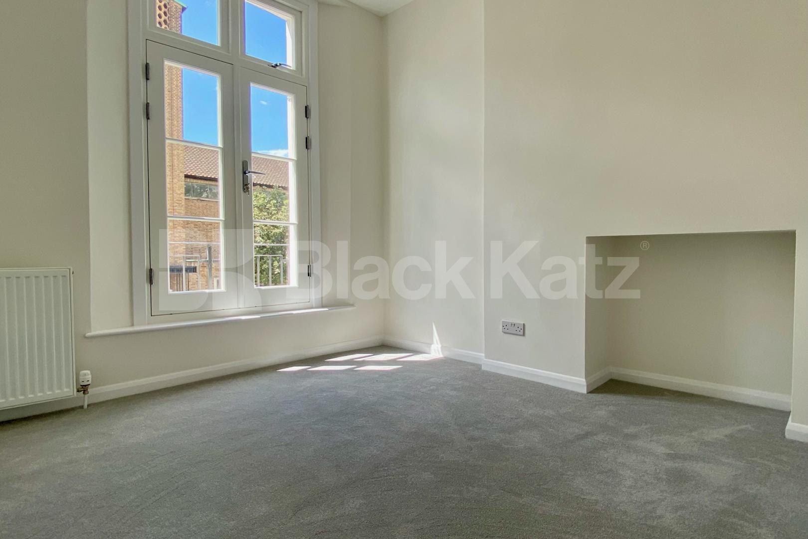 Bright and airy & recently refurbished  Winchester Street, Pimlico / Victoria