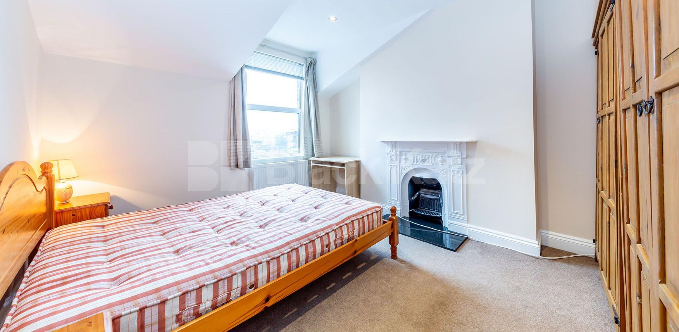 			New Instruction!, 1 Bedroom, 1 bath, 1 reception Flat			 Tottenham Lane, Crouch End