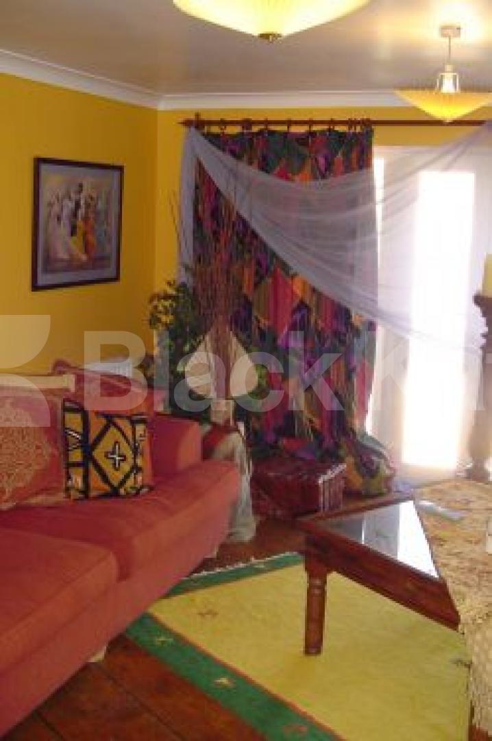 			4 Bedroom, 1 bath, 1 reception Flat			 Watermint Quay, STAMFORD HILL N16