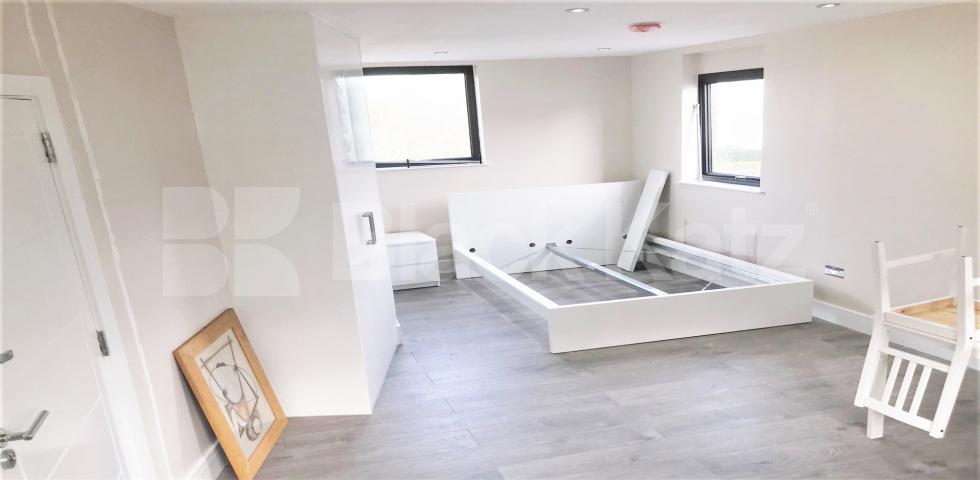 			UNDER FULL REFURBISHMENT , Studio Apartment, 1 bath, 1 reception Apartment			 Macfarlane Road, SHEPHERDS BUSH