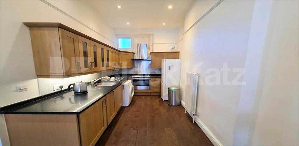 Stunning studio to rent in an amazing location Westbourne Grove, Bayswater / Westbourne Grove