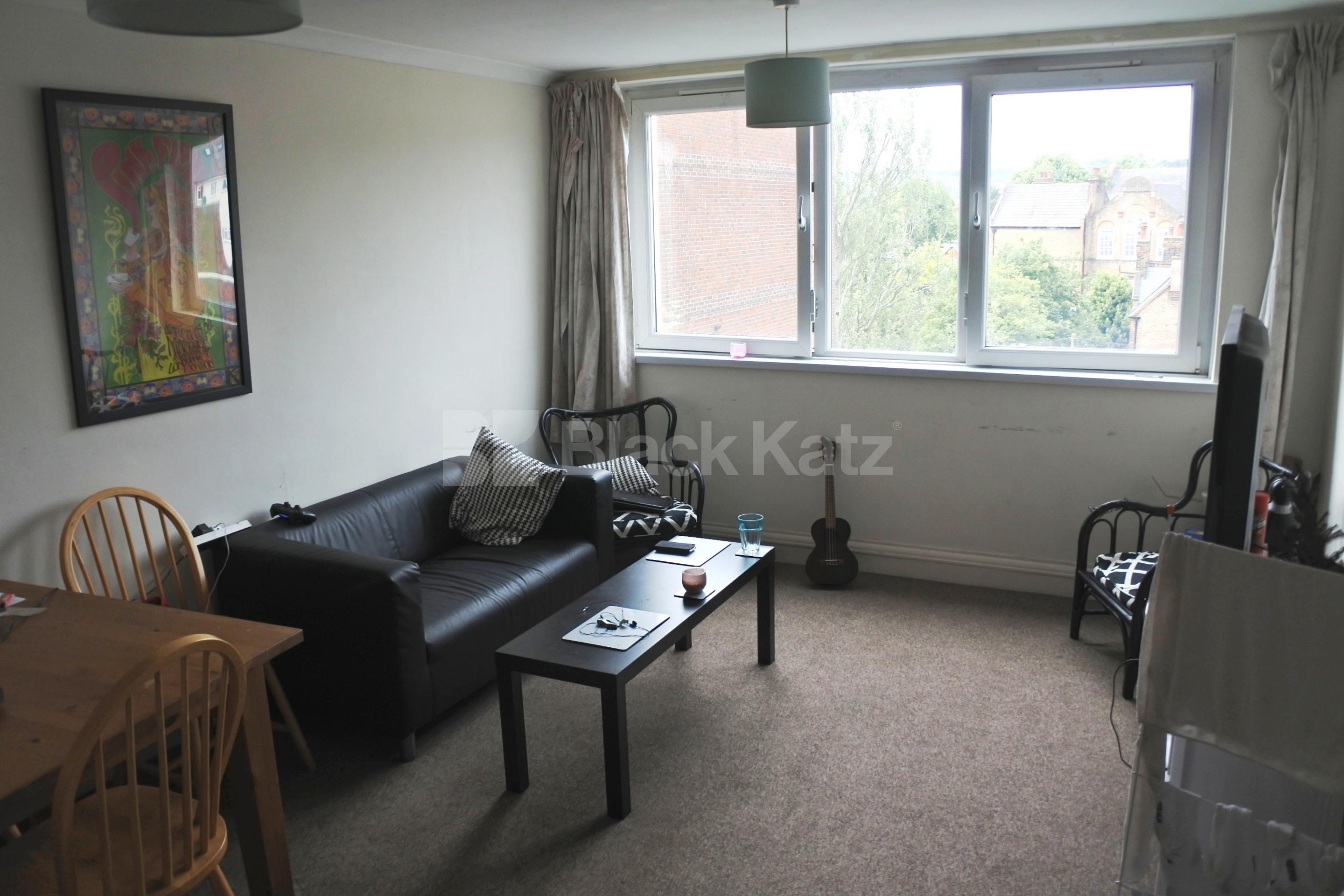 			2 Bedroom, 1 bath, 1 reception Flat			 Campsbourne Road, Hornsey N8