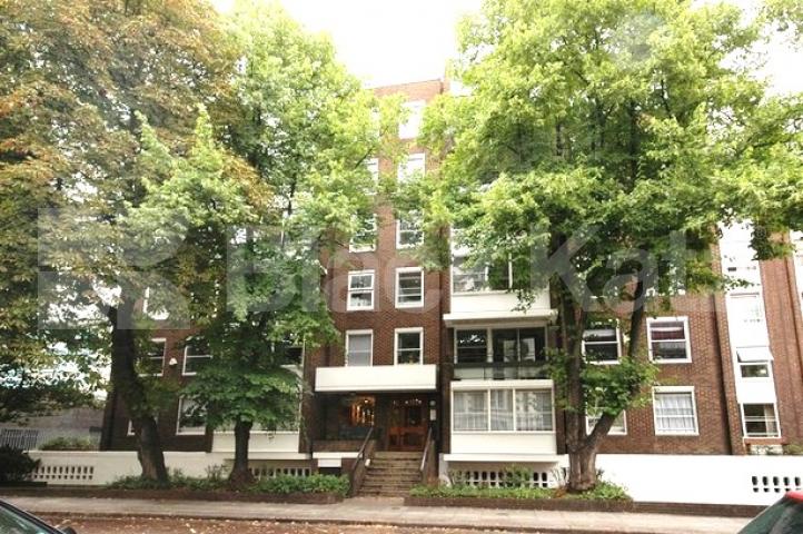 			NEW INSTRUCTION!, 2 Bedroom, 1 bath, 1 reception Flat			 Darwin Court, Gloucester Avenue, REGENTS PARK