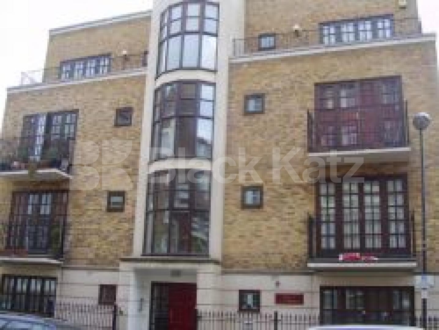 			2 Bedroom, 1 bath, 1 reception Ground Floor Flat			 Wedmore Gardens, ARCHWAY N19