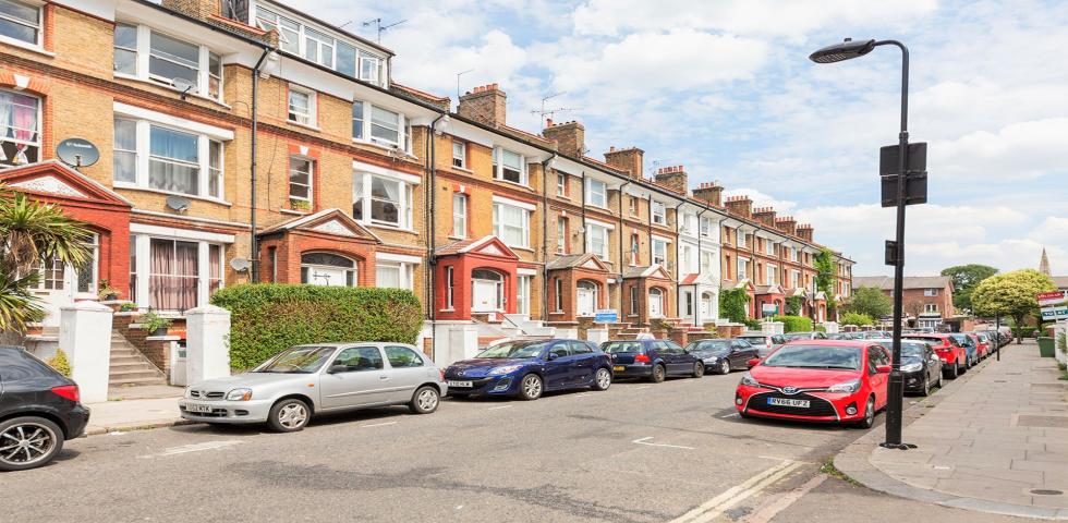 			4 Bedroom, 2 bath, 1 reception Flat			 Birchington Road, KILBURN
