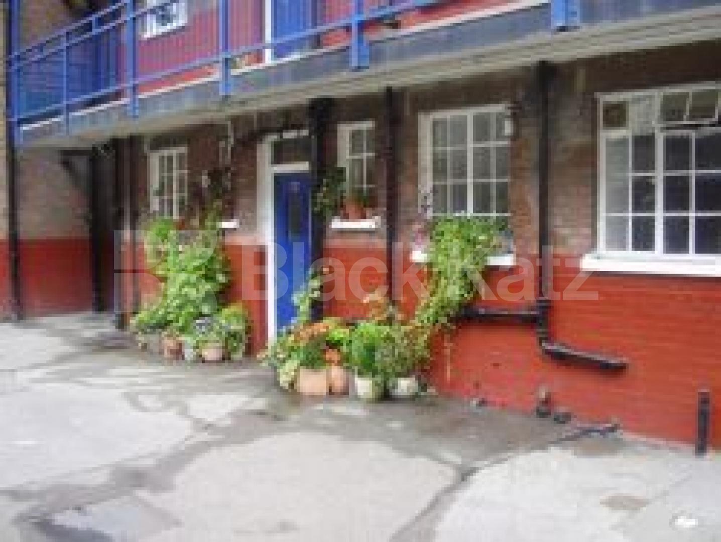 			1 Bedroom, 1 bath, 1 reception Flat			 Wenlock Road, ISLINGTON N1