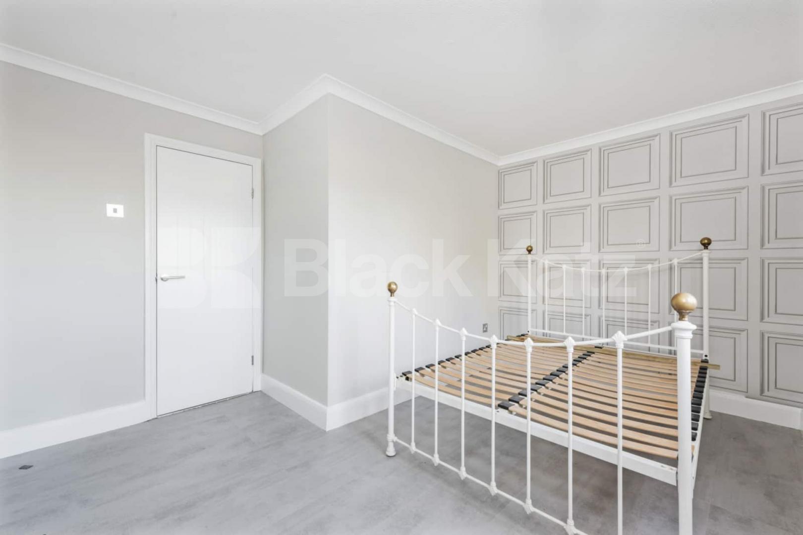 Newly refurbished to a high standard 2 bedroom property in the heart of Highbury Aubert Park, Highbury