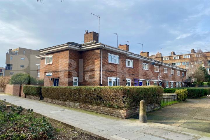 Semi detached, recently refurbished house off Burgess Park Westmoreland Road, Walworth / Burgess Park