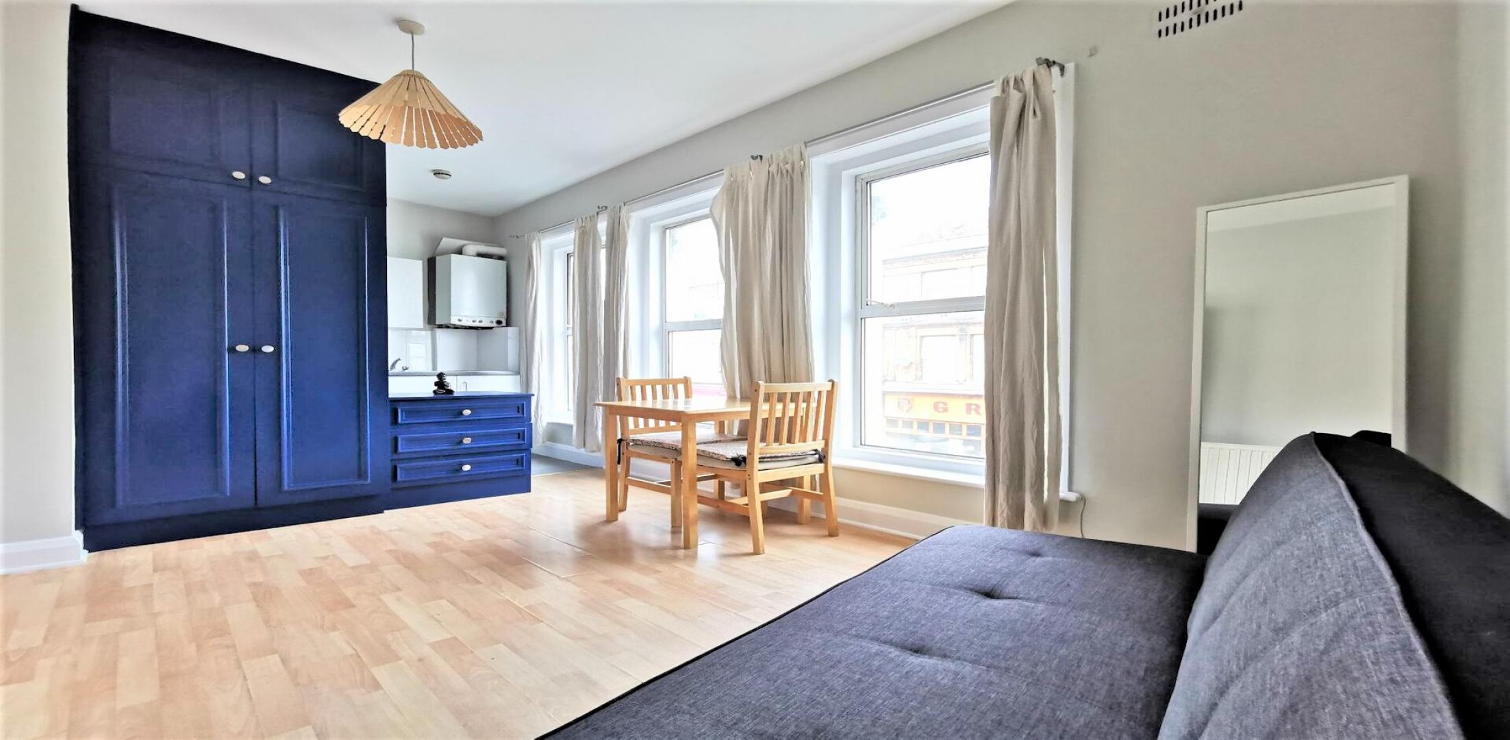 			Studio Apartment, 1 bath, 1 reception Flat			 High Road, DOLLIS HILL 