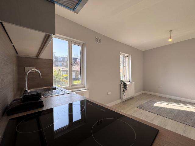 Gas, heating, and hot water are all included Heathfield Park, Willesden Green