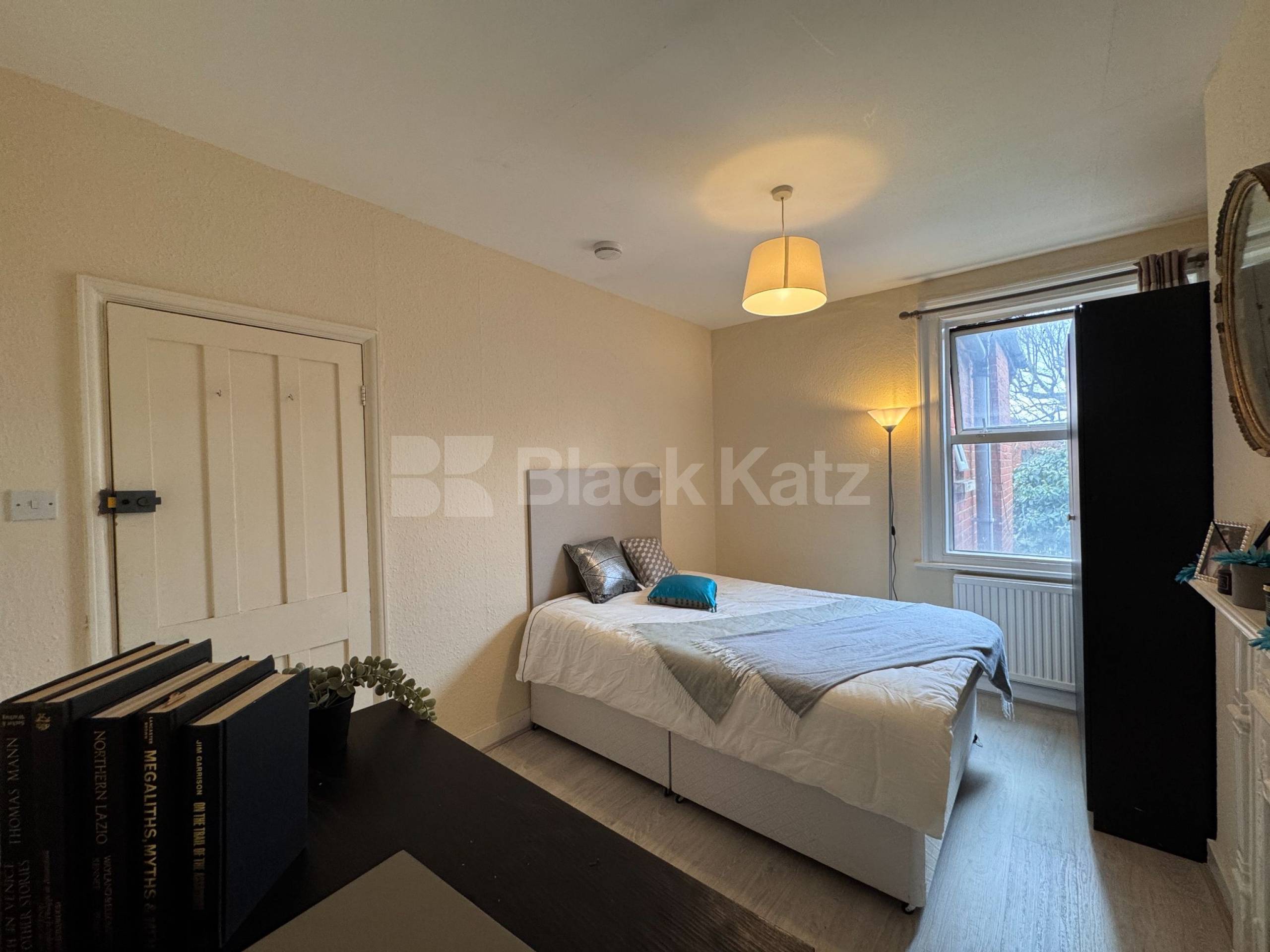 Shared house Kings Road, Willesden Green NW10