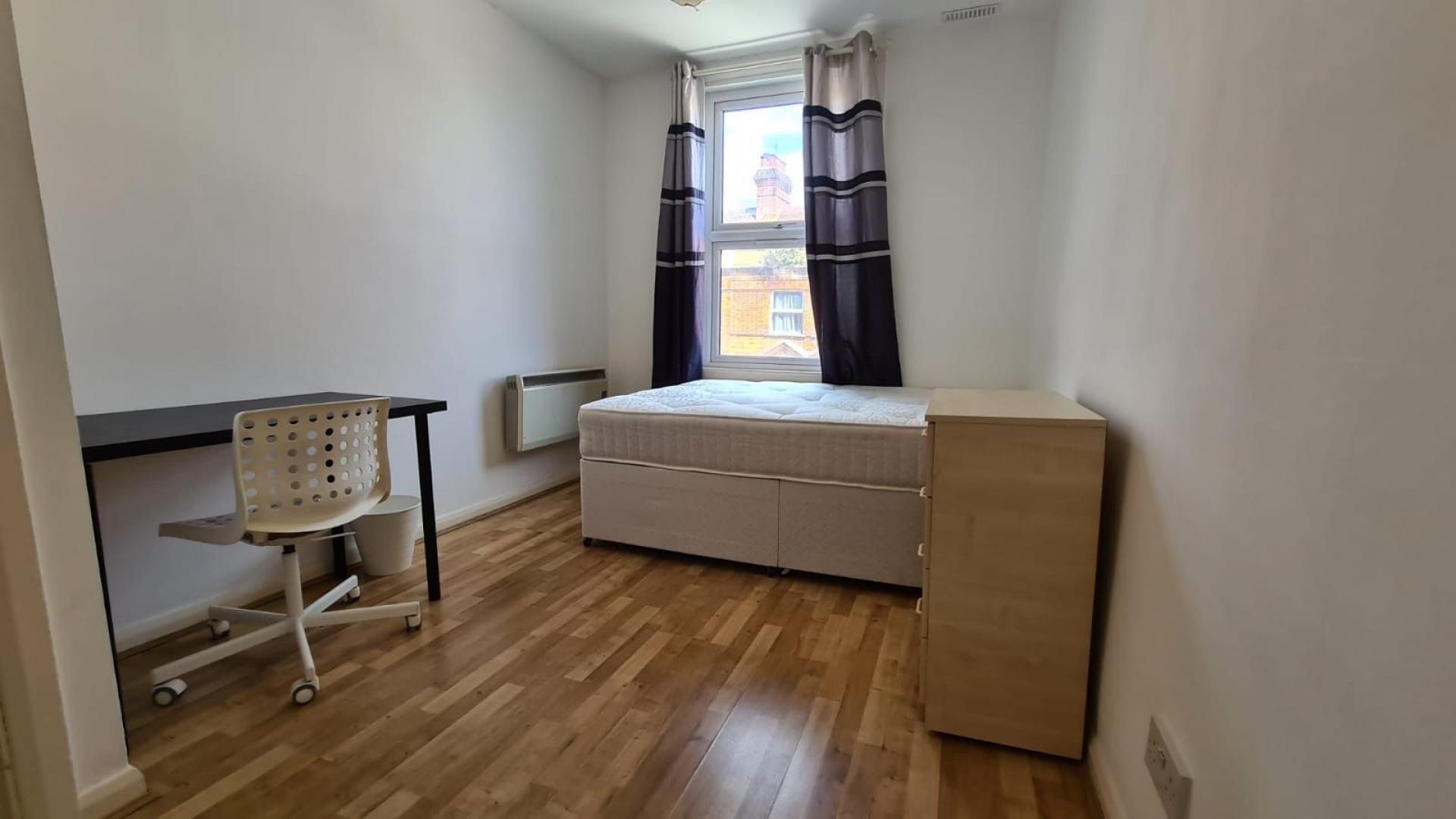 Modern and Central Apartment High Road, Willesden Green