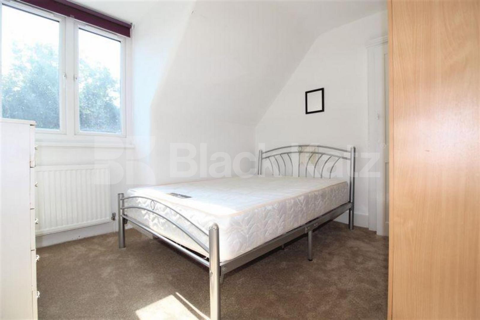  Spacious three-bedroom apartment offers well-proportioned living throughout Willoughby Road, Turnpike Lane 