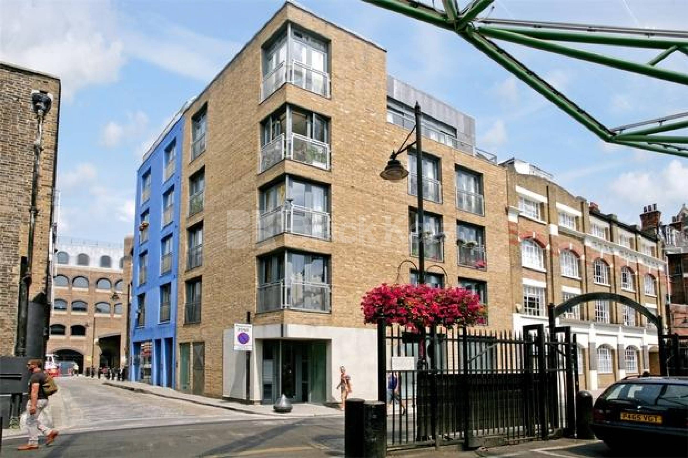 			1 Bedroom, 1 bath, 1 reception Apartment			 Winchester Square , London Bridge SE1