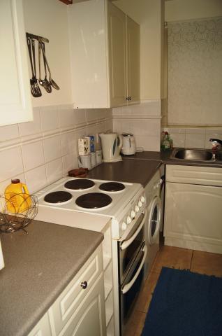 			NEW INSTRUCTION! GREAT VALUE!, 1 Bedroom, 1 bath, 1 reception Flat			 Windmill Drive, CRICKLEWOOD