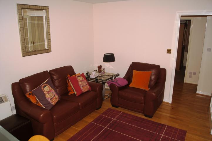 			NEW INSTRUCTION! GREAT VALUE!, 1 Bedroom, 1 bath, 1 reception Flat			 Windmill Drive, CRICKLEWOOD