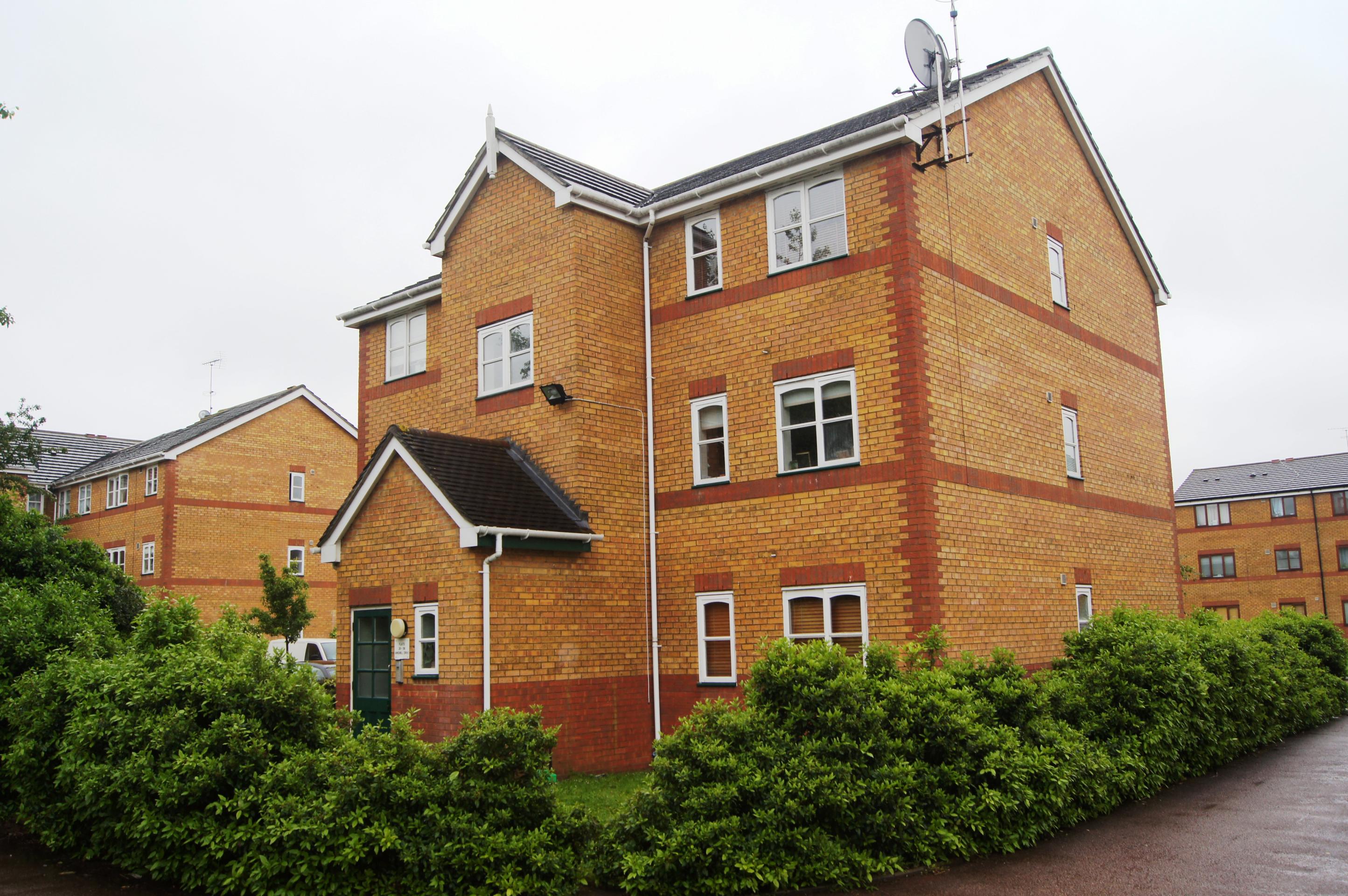 			NEW INSTRUCTION! GREAT VALUE!, 1 Bedroom, 1 bath, 1 reception Flat			 Windmill Drive, CRICKLEWOOD NW2