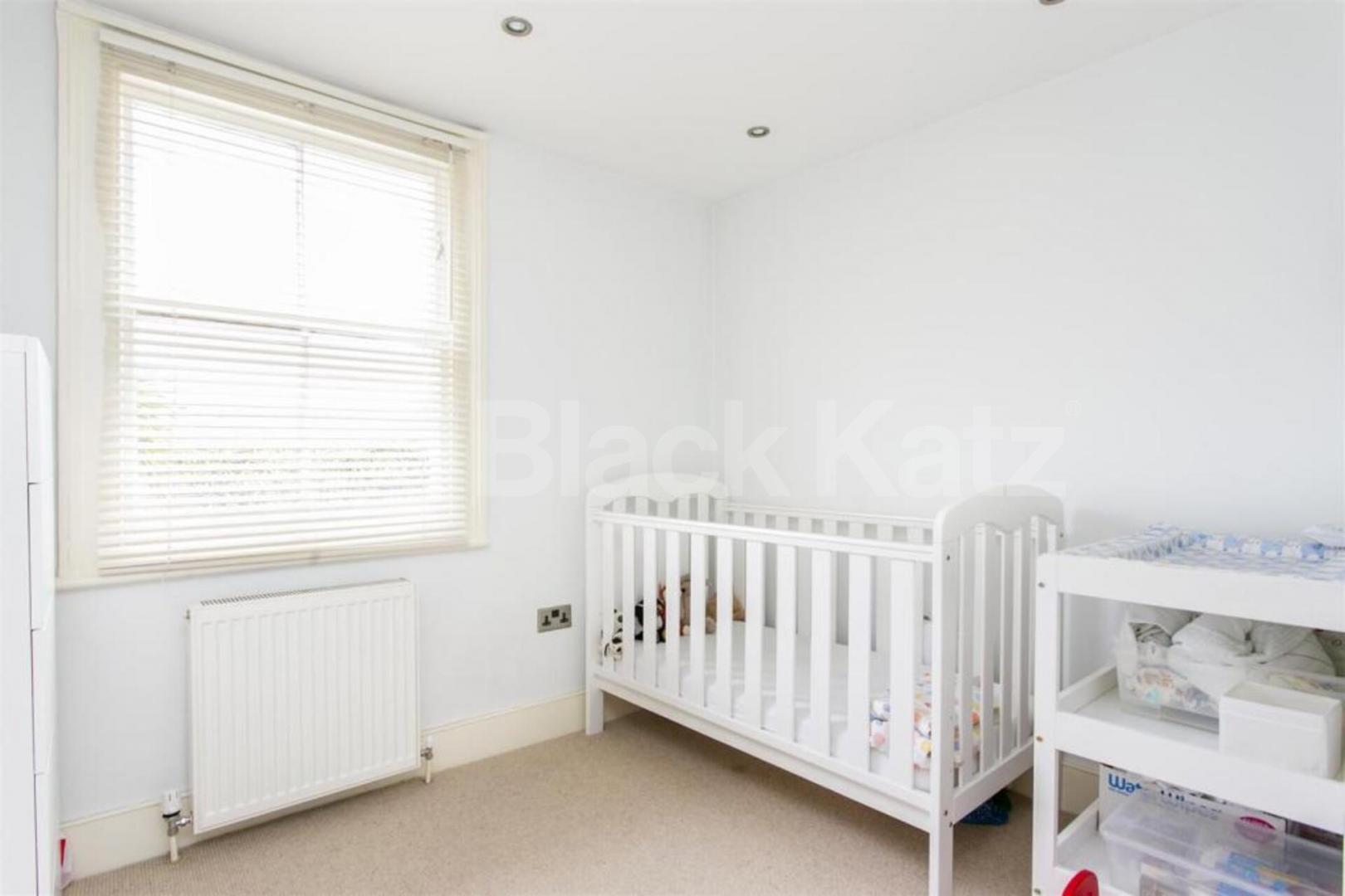 Spacious Four Bedroom Home with Private Garden on Windus Road Windus Road, Stoke Newington