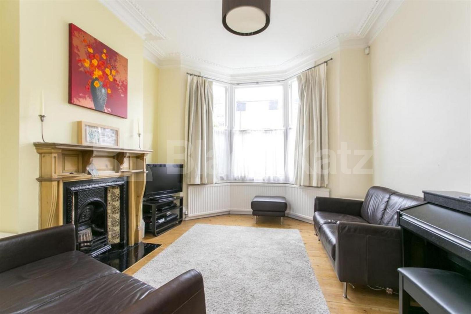 Spacious Four Bedroom Home with Private Garden on Windus Road Windus Road, Stoke Newington