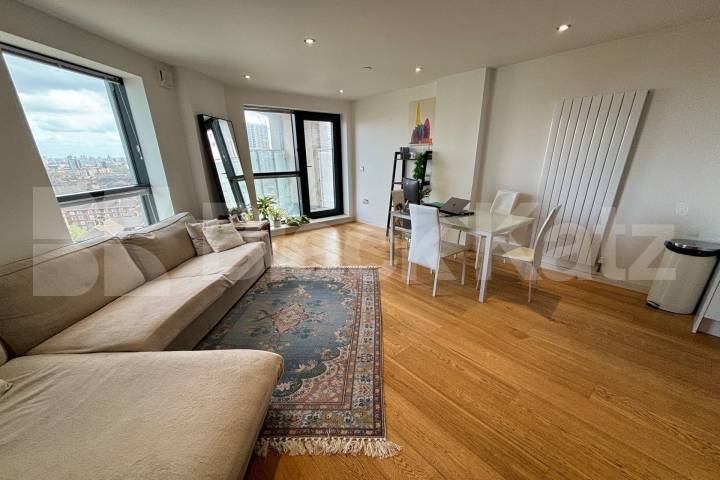 Flooded with natural light with gorgeous views of the cityscape  The Pioneer Building  Newington Causeway, Borough / Elephant Castle