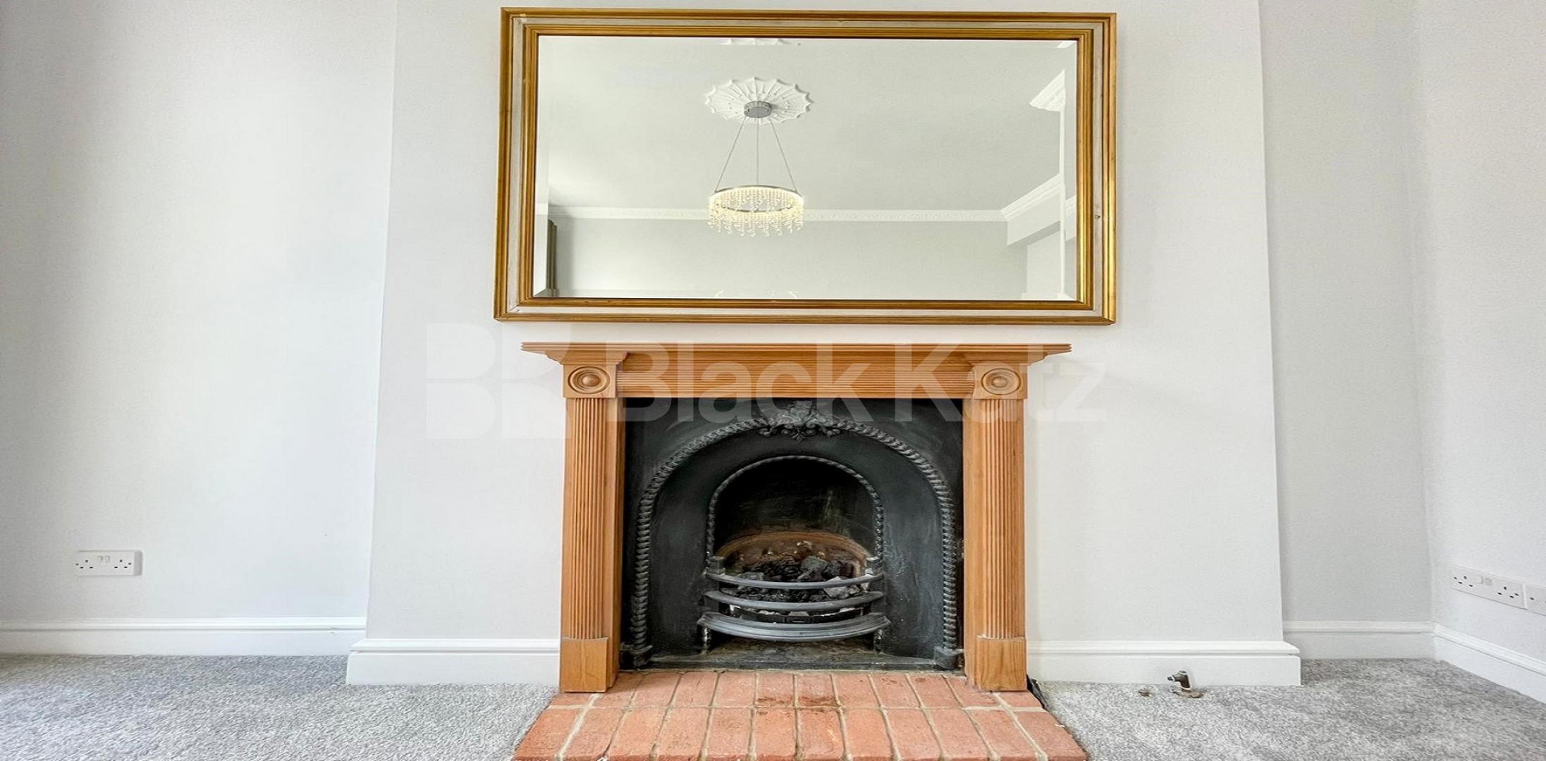 			LET , 1 Bedroom, 1 bath, 1 reception Apartment			 Winchester Street , Pimlico