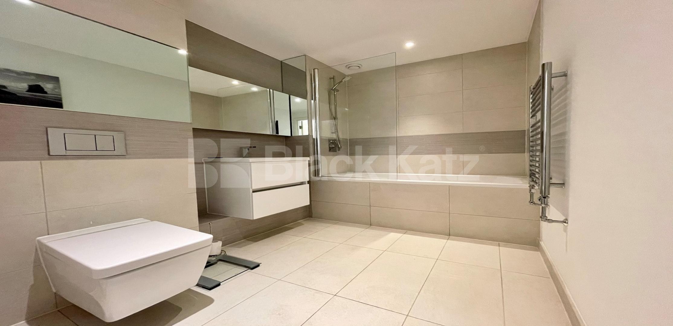 			LET , 2 Bedroom, 2 bath, 1 reception Apartment			 Royal Victoria Gardens, Marine Wharf - Whiting Way, Surrey Quays